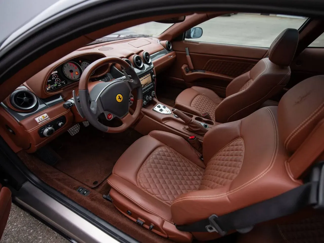 Ferrari 612 Sessanta Interior