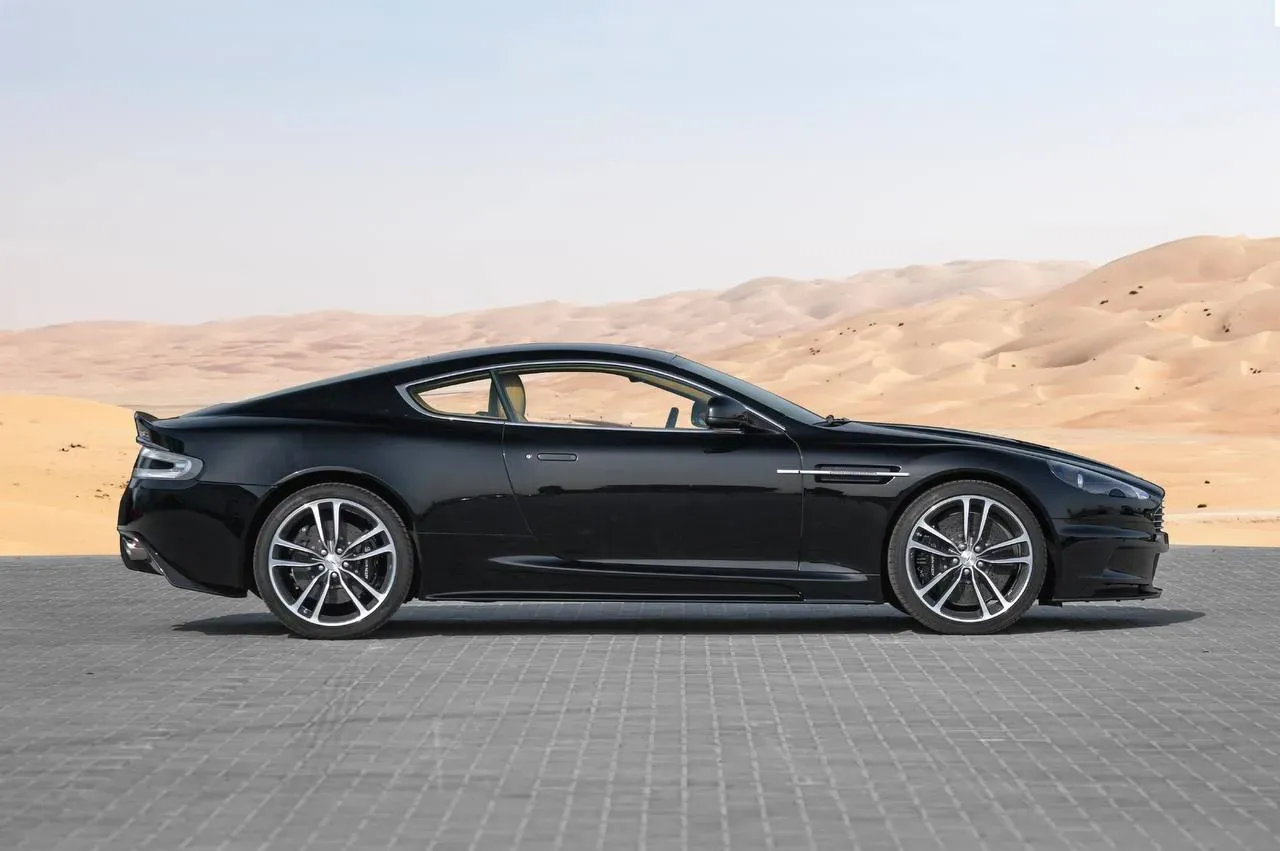 Aston Martin DBS