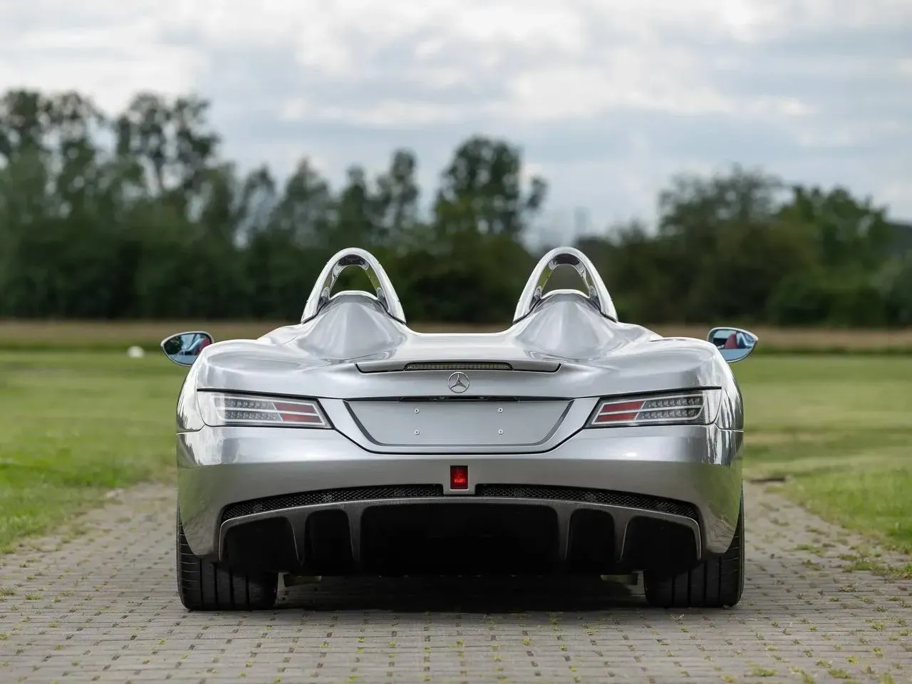 Mercedes-Benz SLR McLaren Stirling