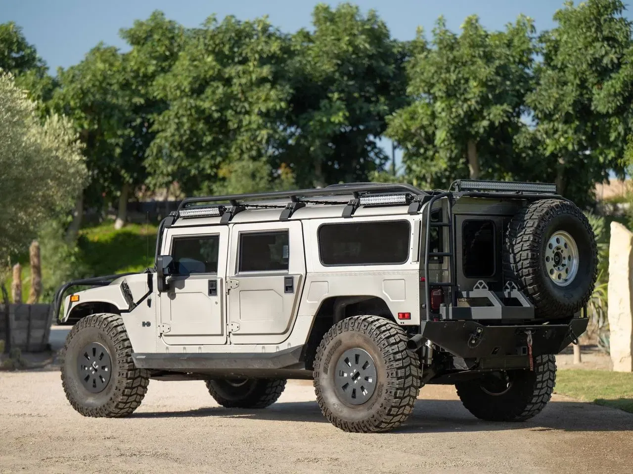 Hummer H1 Alpha