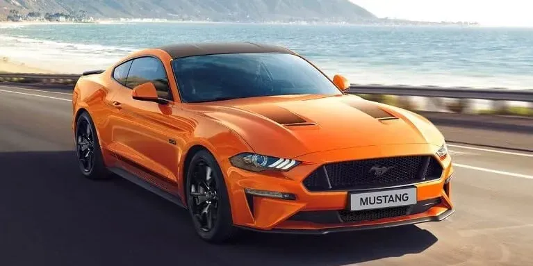 Ford Mustang GT 2018 Amarillo