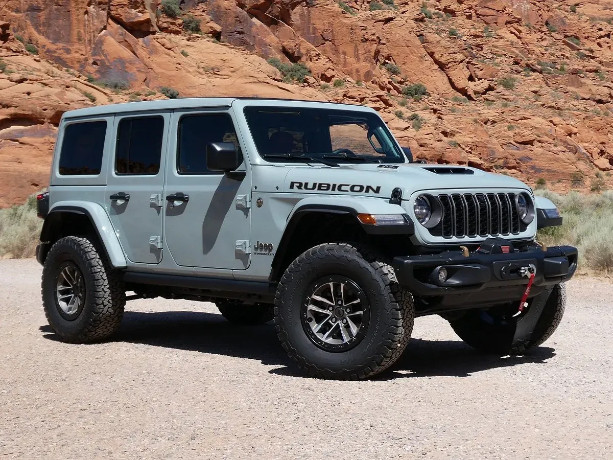 Jeep Wrangler 2024 Gris