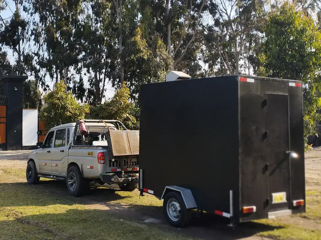 Remolque De Una Camioneta