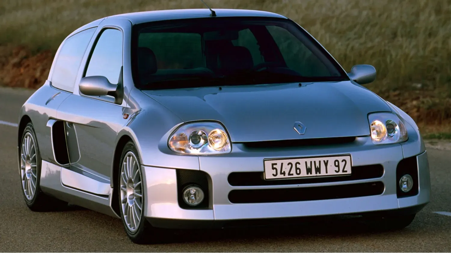 Renault Clio V6