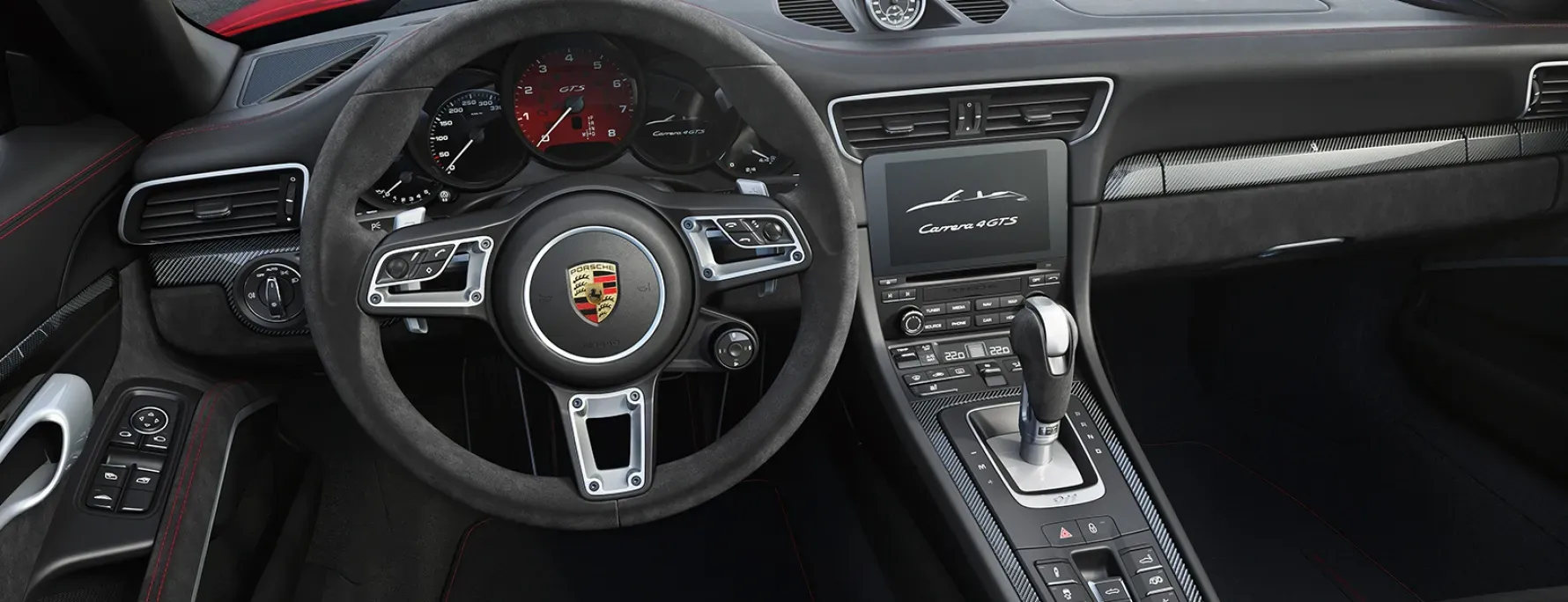 Porsche 911 GTS Interior