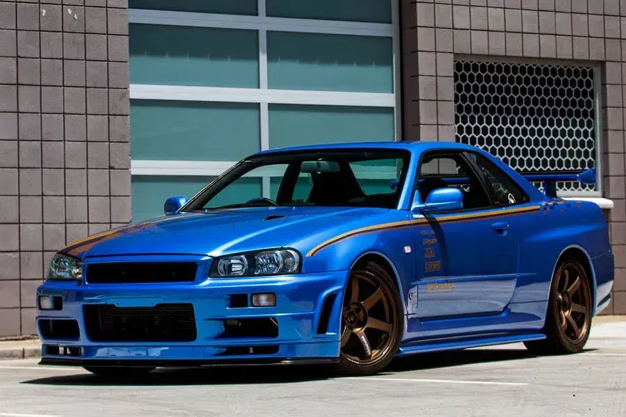 Nissan Skyline R34 Azul