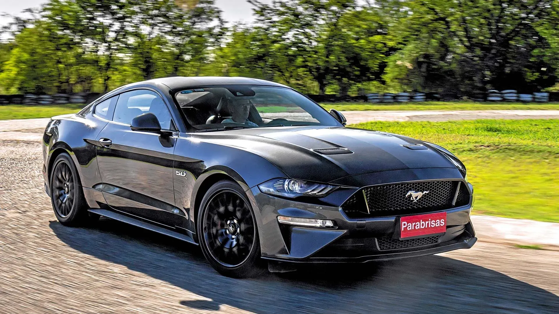 Ford Mustang GT Negro