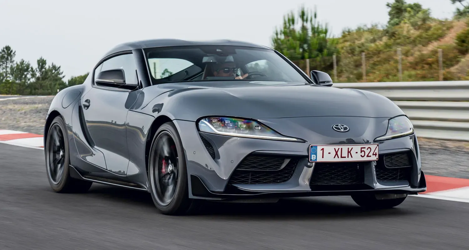 Toyota Supra Gris