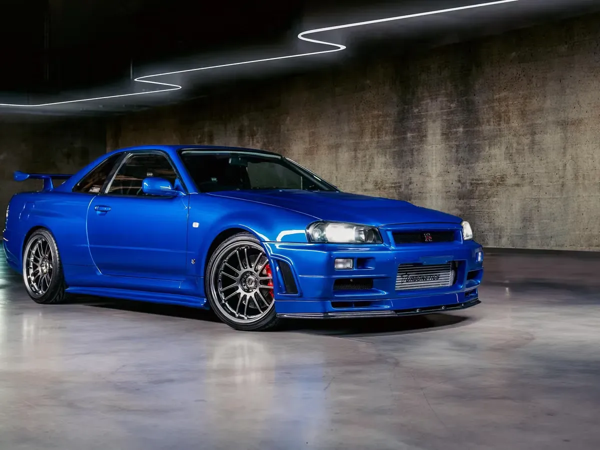 Nissan Skyline R34 Azul