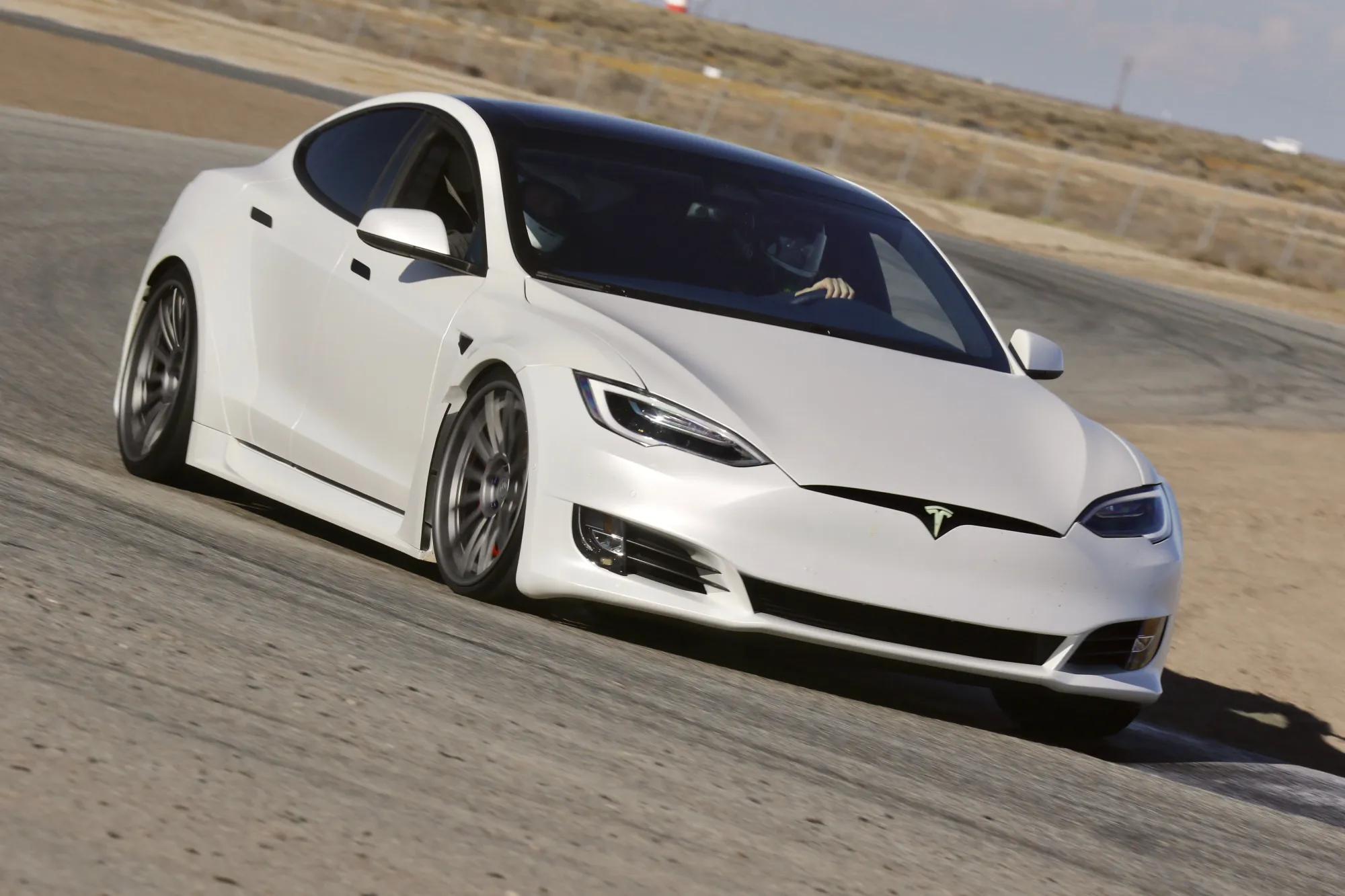 Tesla Model S Performance