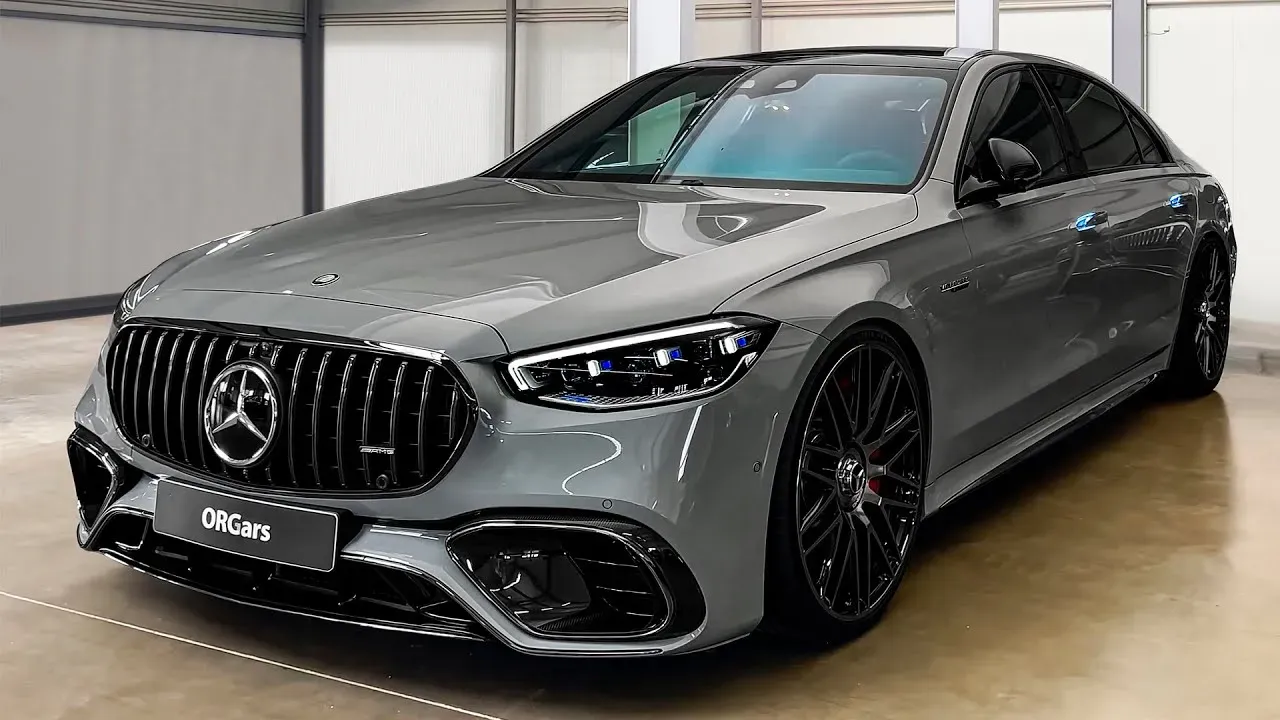 Mercedes-Benz AMG S63e Gris