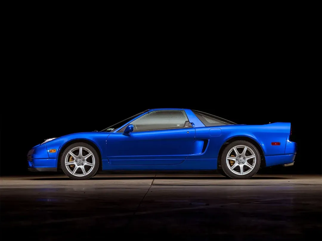 Exterior lateral del Acura NSX 2005 color azul