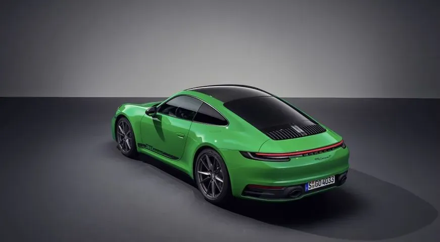 El Porsche 911 Carrera T Verde