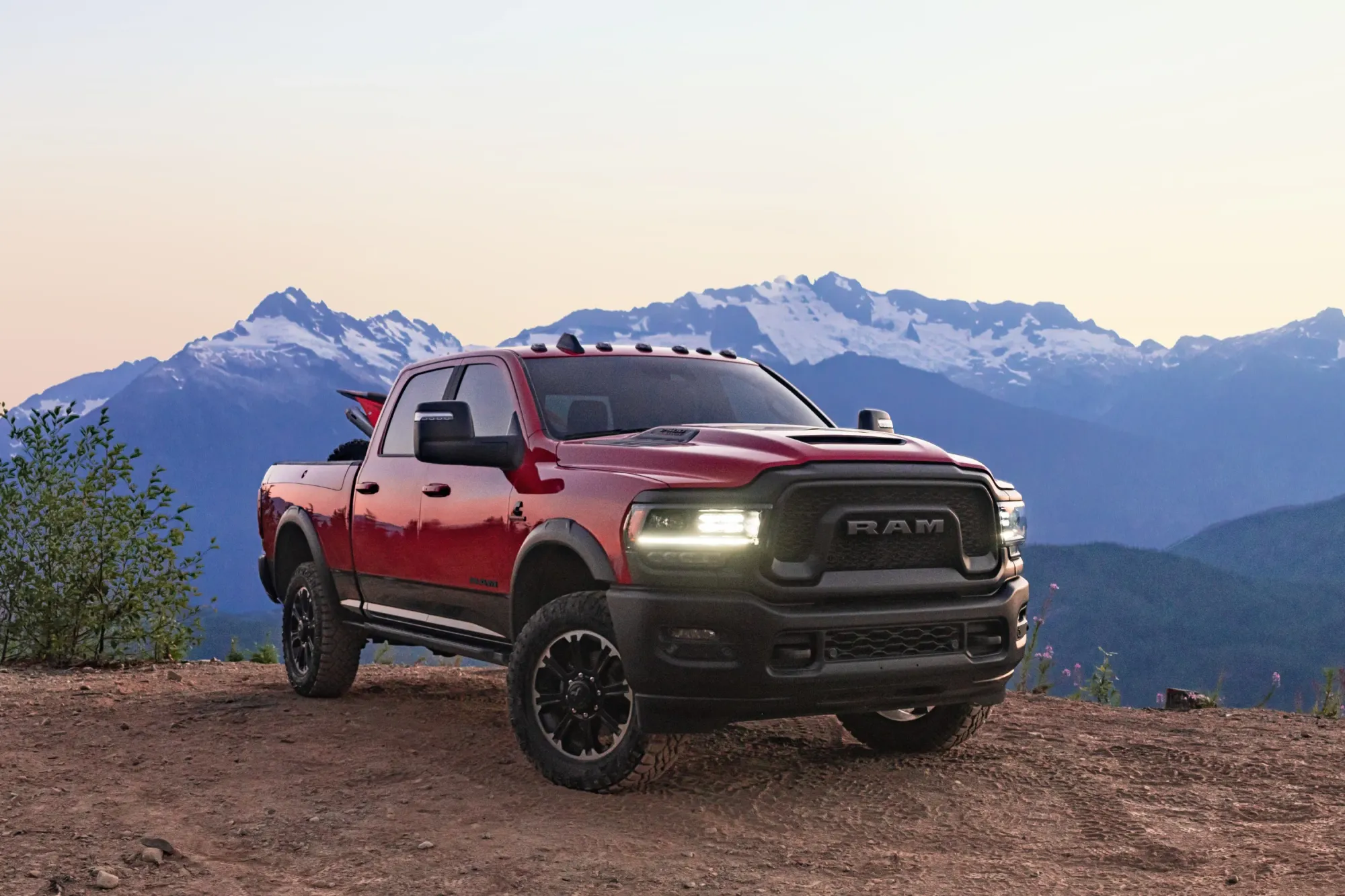 Ram Rebel HD Rojo