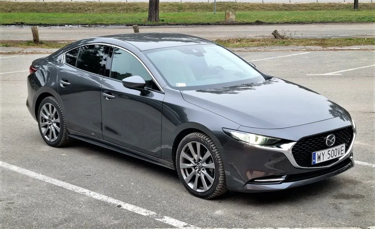 Mazda 3