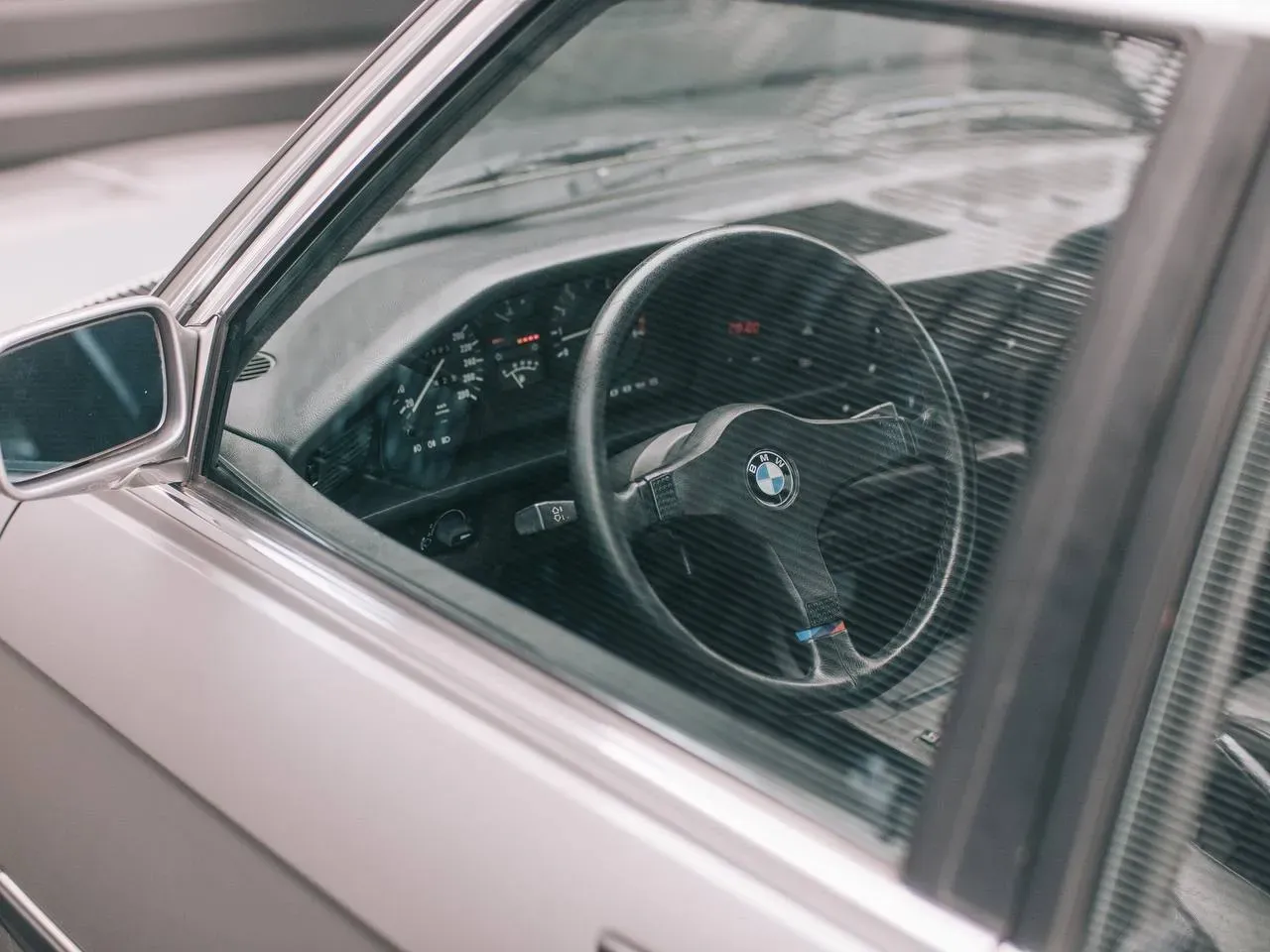 BMW M5 E28 de 1985 Interior