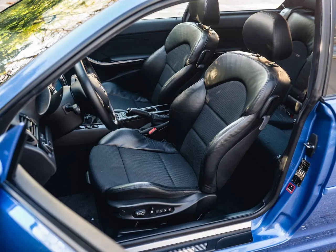 BMW M3 E46 2003 Interior