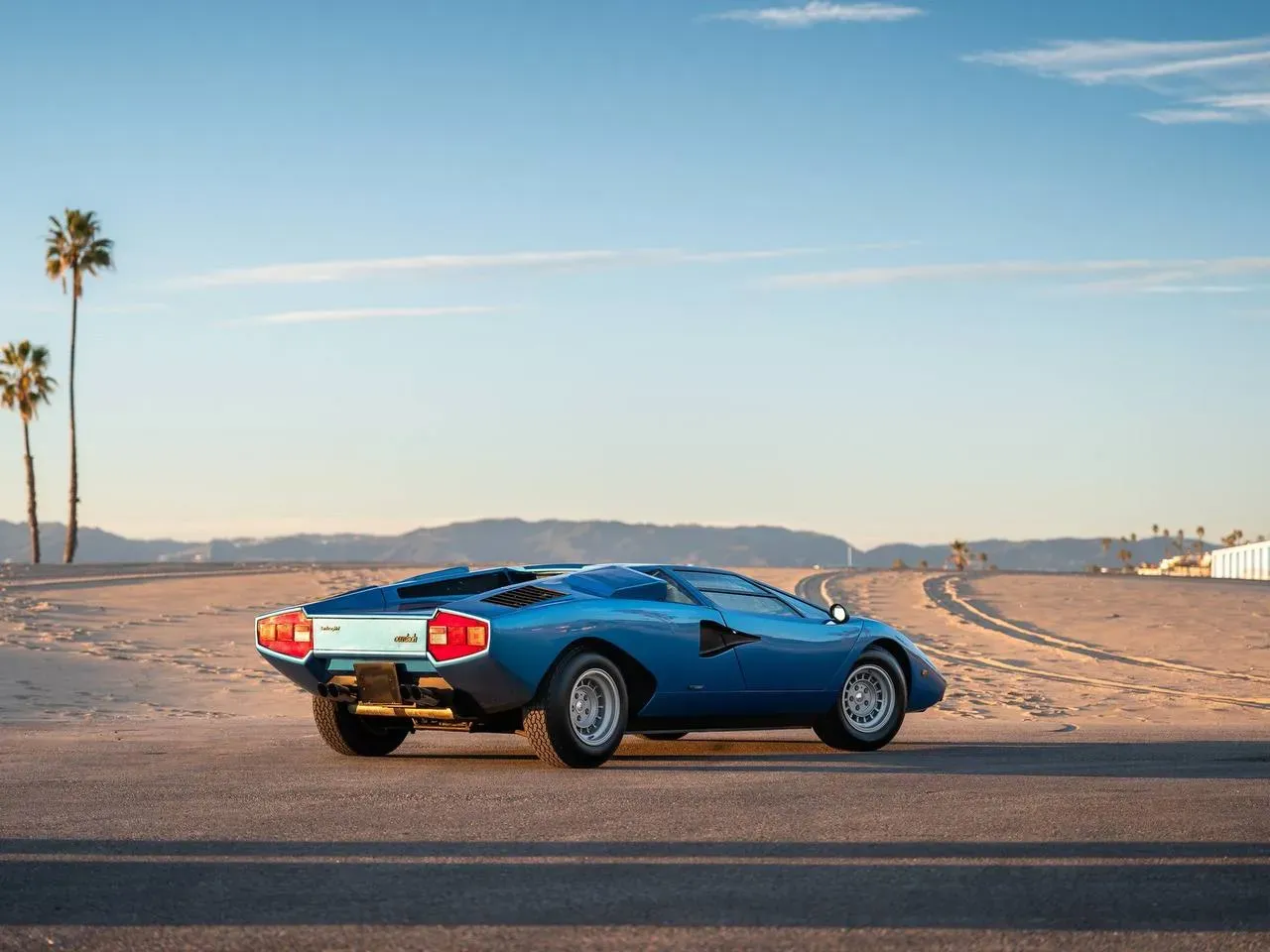 Lamborghini Countach LP 400