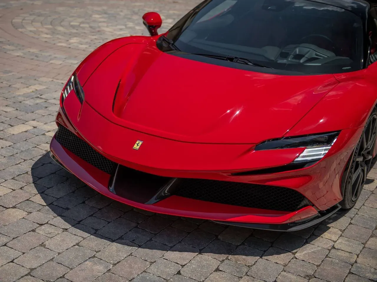 Ferrari SF90 Stradale 2021