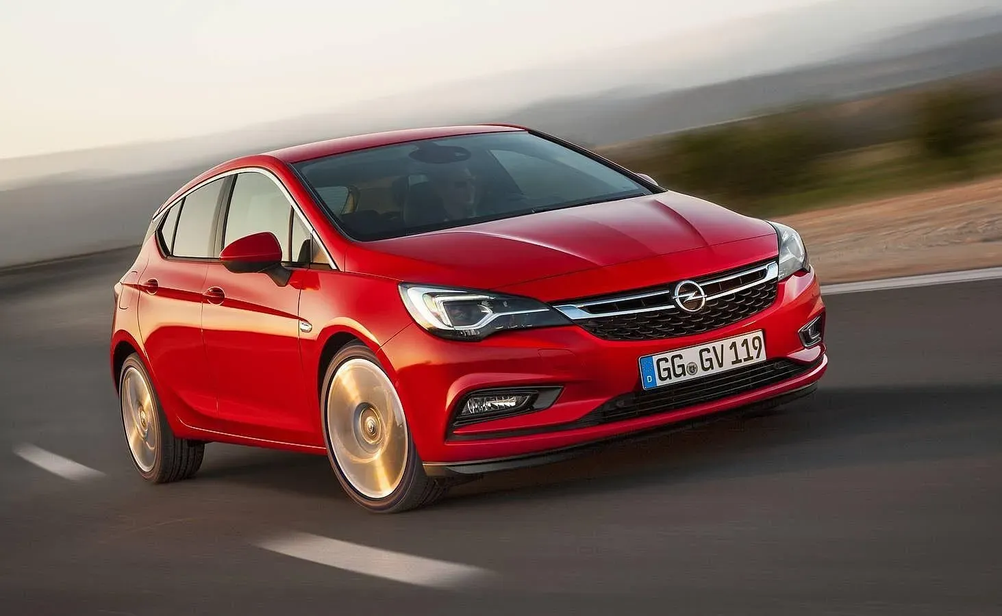 Opel Astra Renace