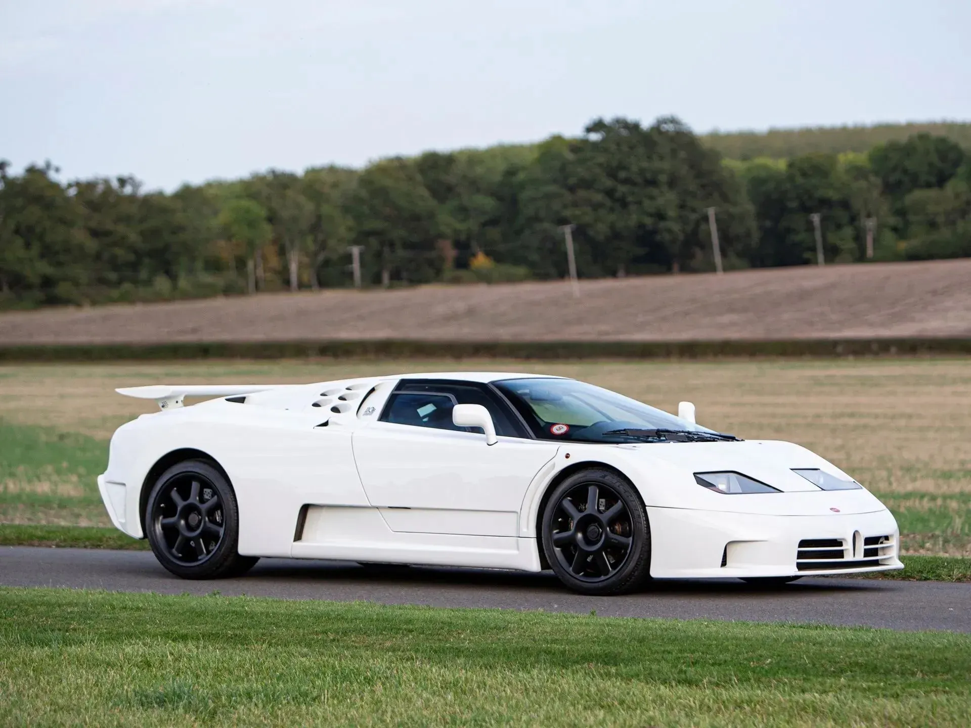 Bugatti EB110