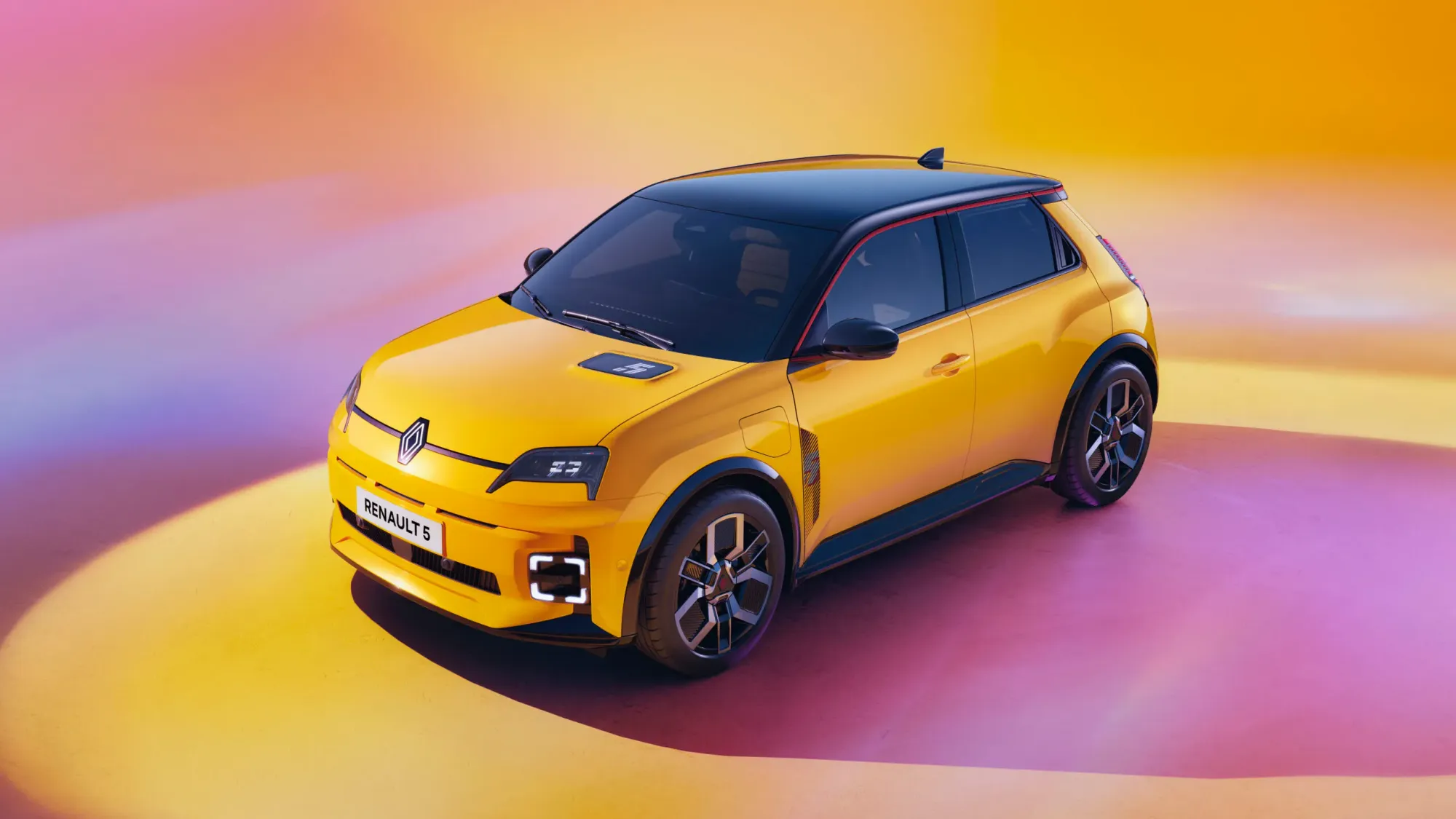 Renault 5 E-tech Eléctrico: Primer Vistazo Al Futuro En St. Pancras 