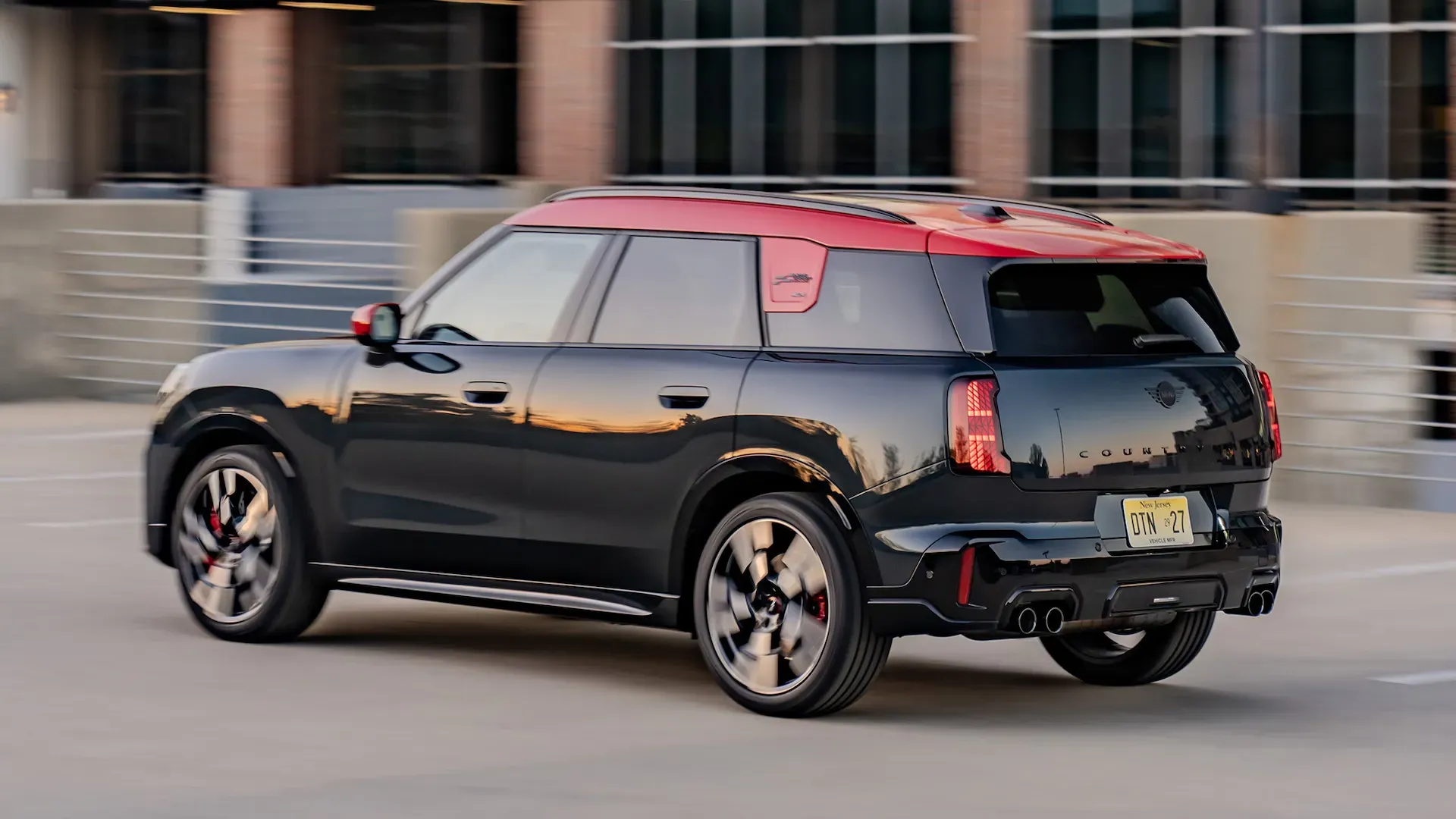 MINI John Cooper Works 2025