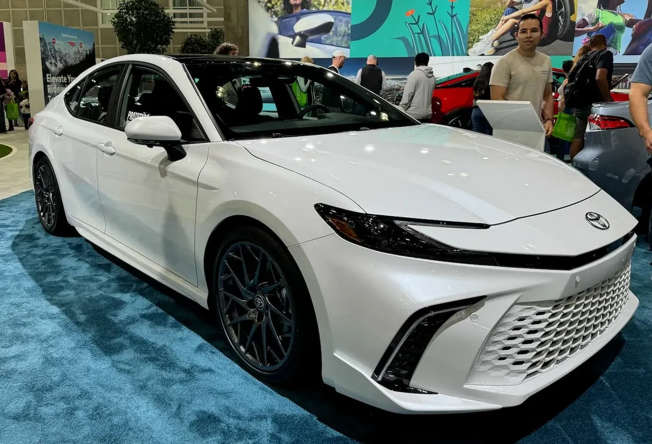 Toyota Camry 2025