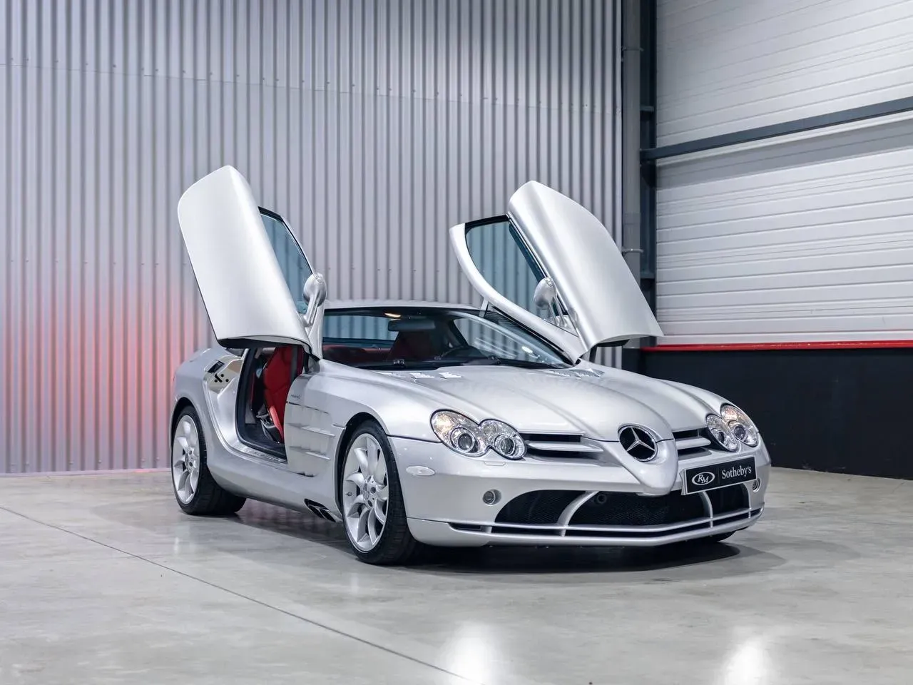 Mercedes-Benz SLR McLaren