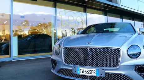 Bentley Inaugura Showroom