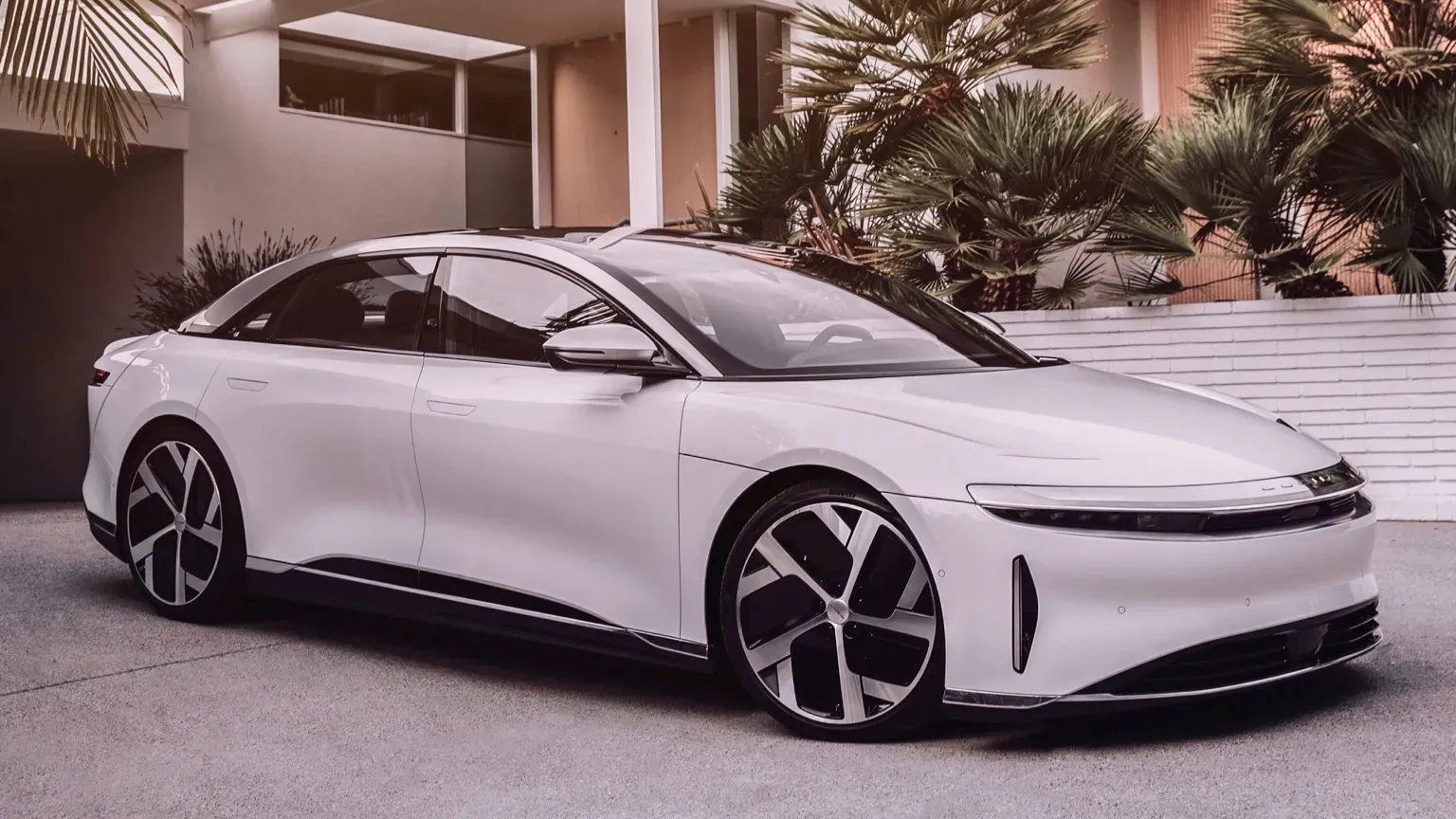 Lucid Air Dream Edition Performance