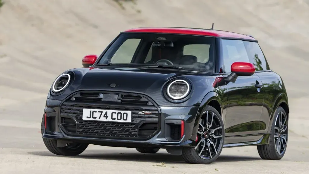 MINI John Cooper Works 2025