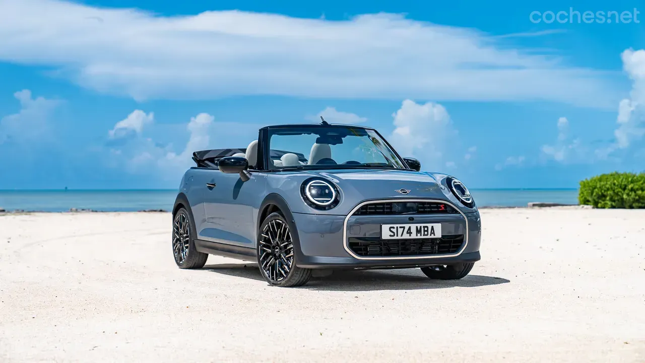 MINI Convertible 2025