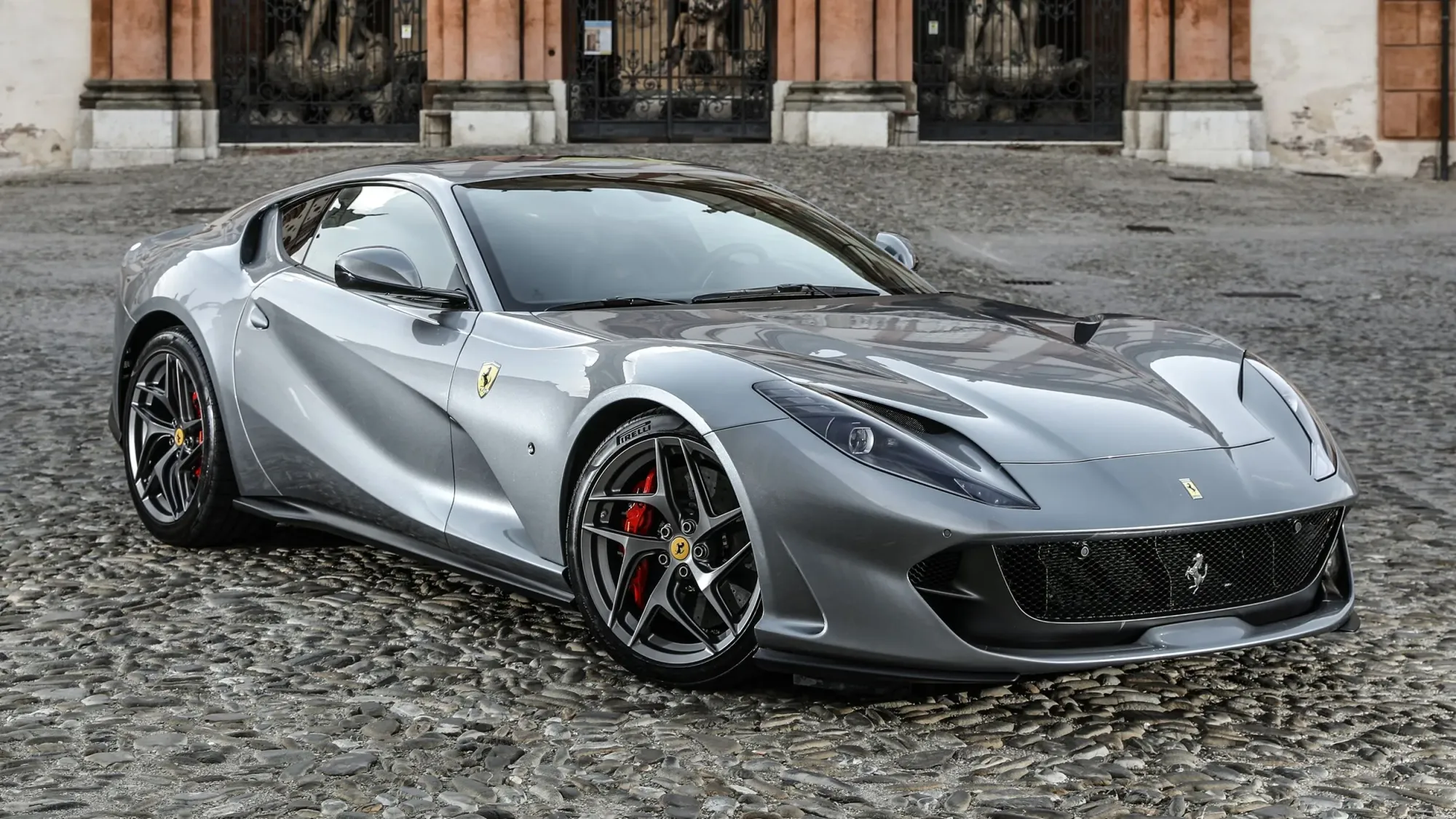 Ferrari 812 Superfast