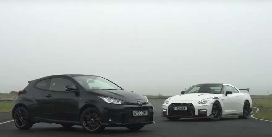 Nissan GTR Nismo vs Toyota GR Yaris