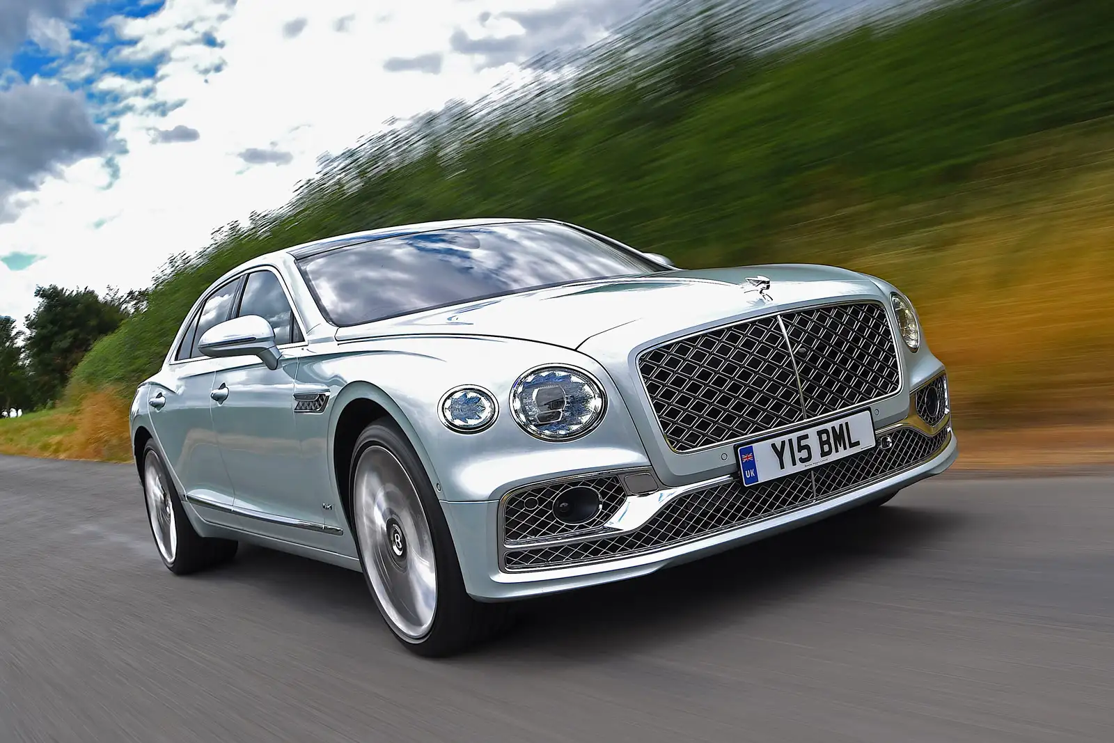 Bentley Flying Spur Hybrid