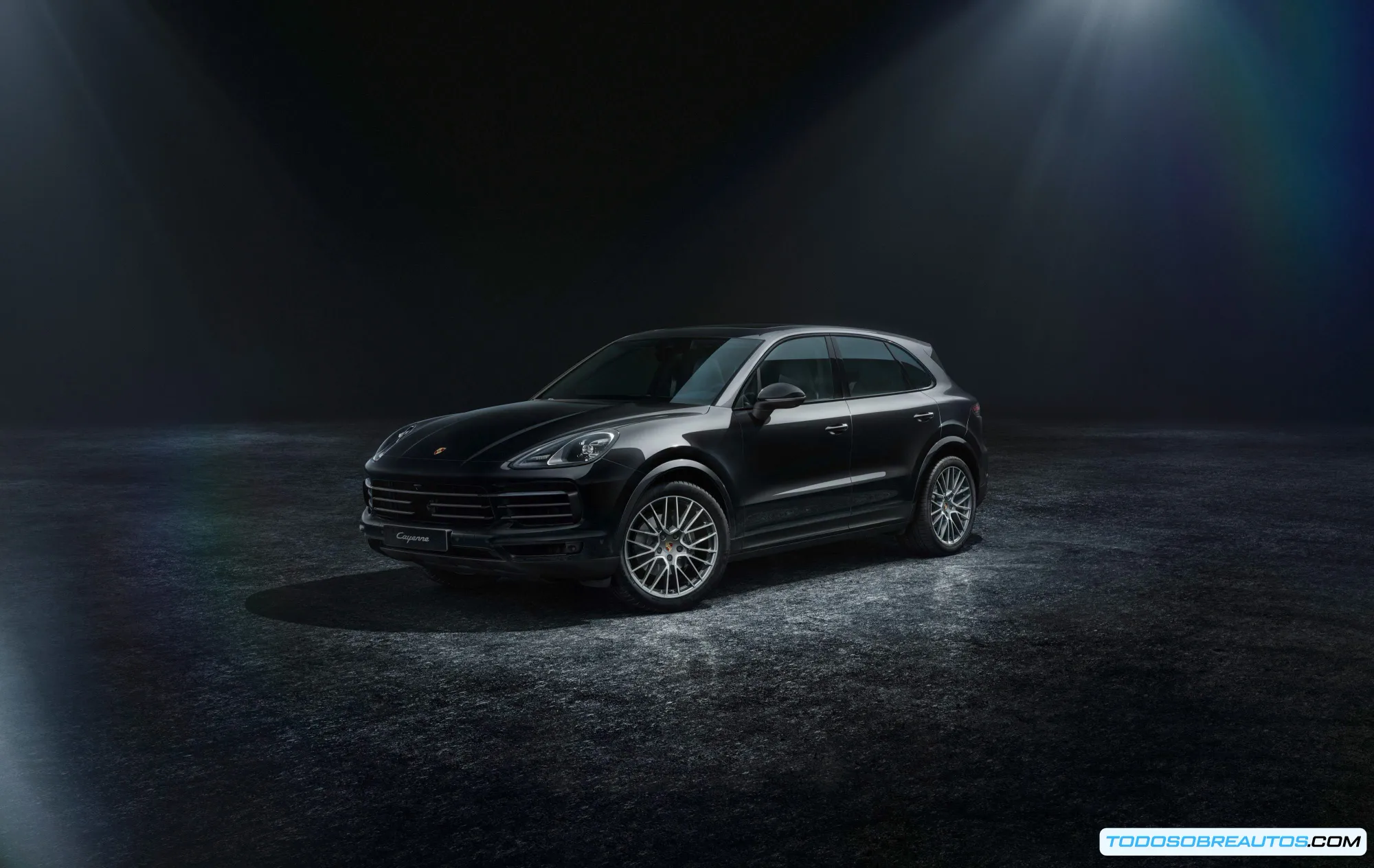 Porsche Cayenne 2023 Platinum Edition, vista lateral