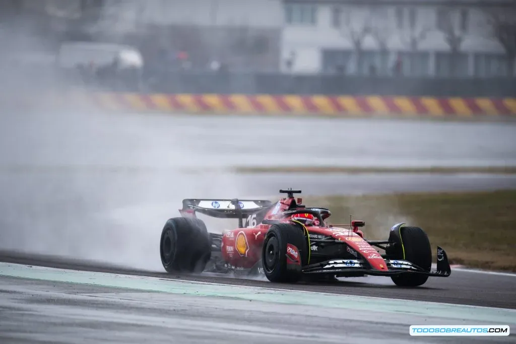 Charles Leclerc durante sus vueltas en Fiorano.