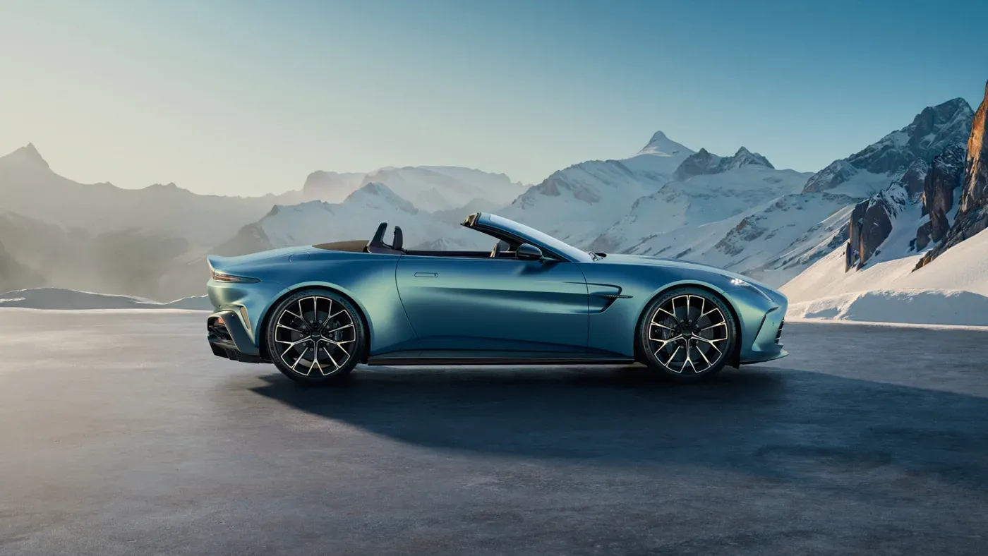 Aston Martin Vantage Roadster 2025