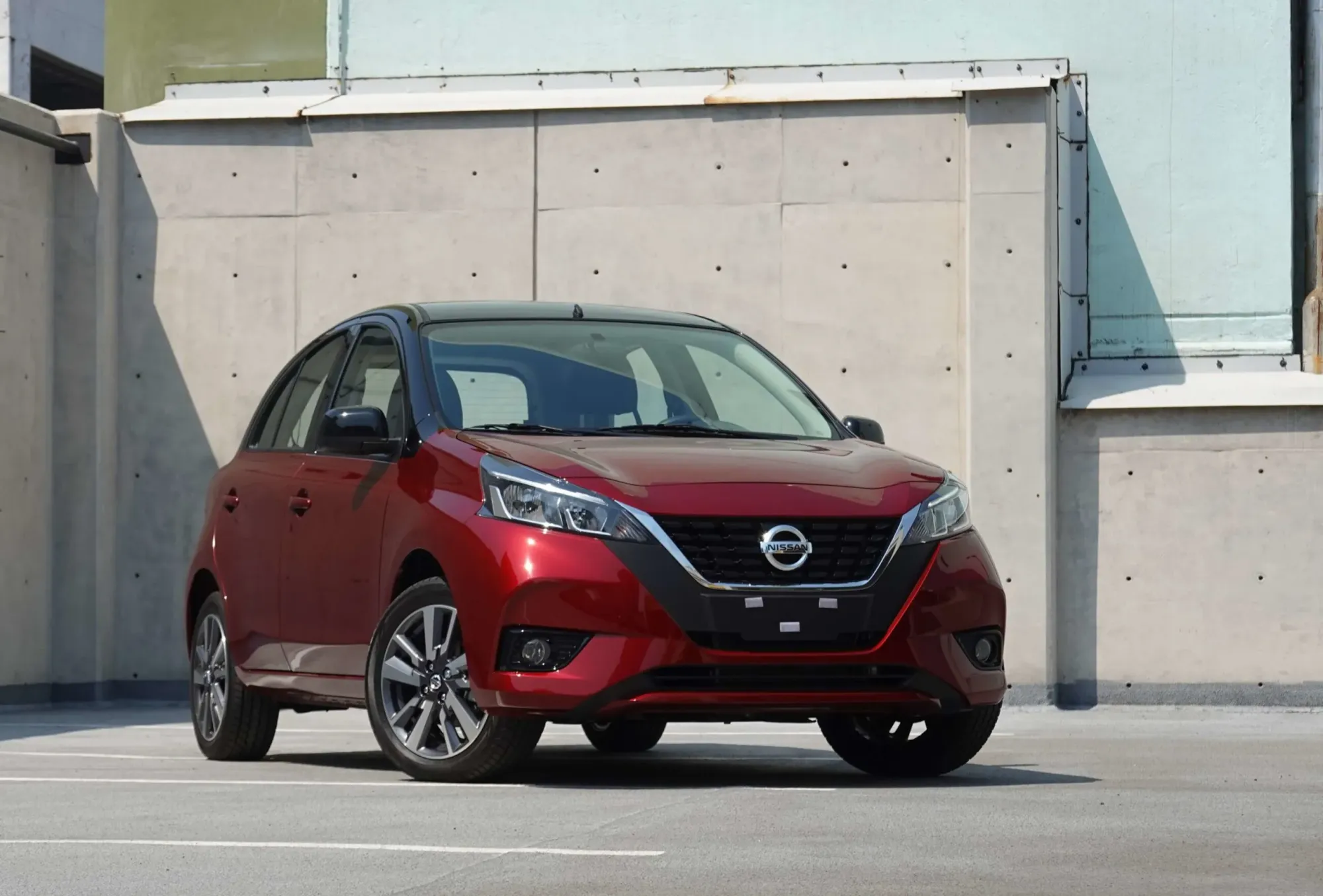 Nissan March 2022