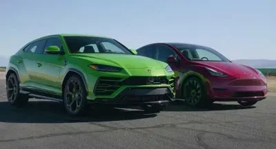 Tesla Model 3 Performance vs Lamborghini Urus