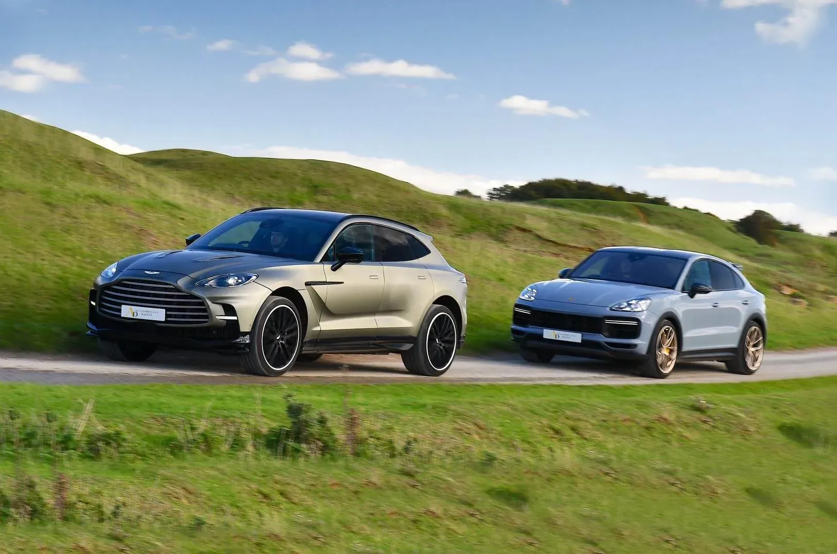 Porsche Cayenne Turbo GT vs Aston Martin DBX707