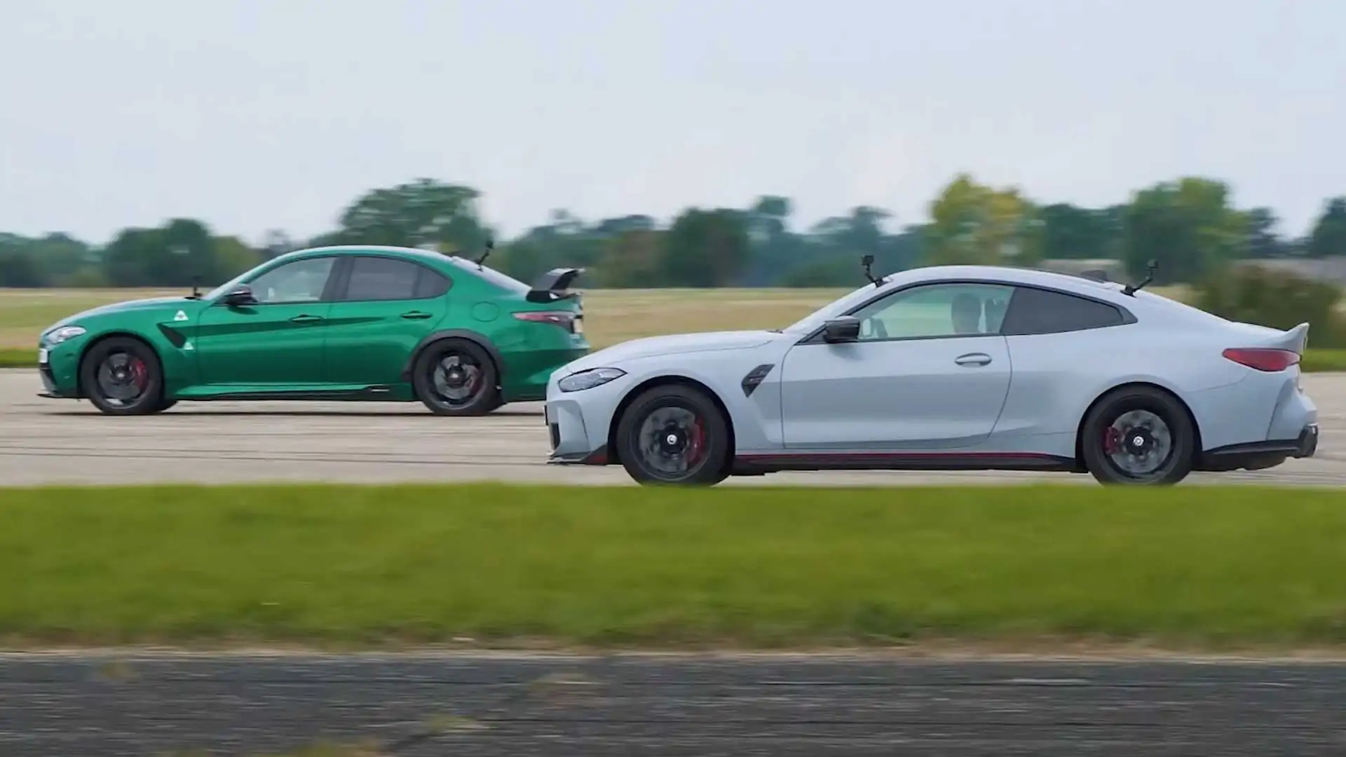 BMW M4 CSL vs Alfa Romeo Giulia GTAm