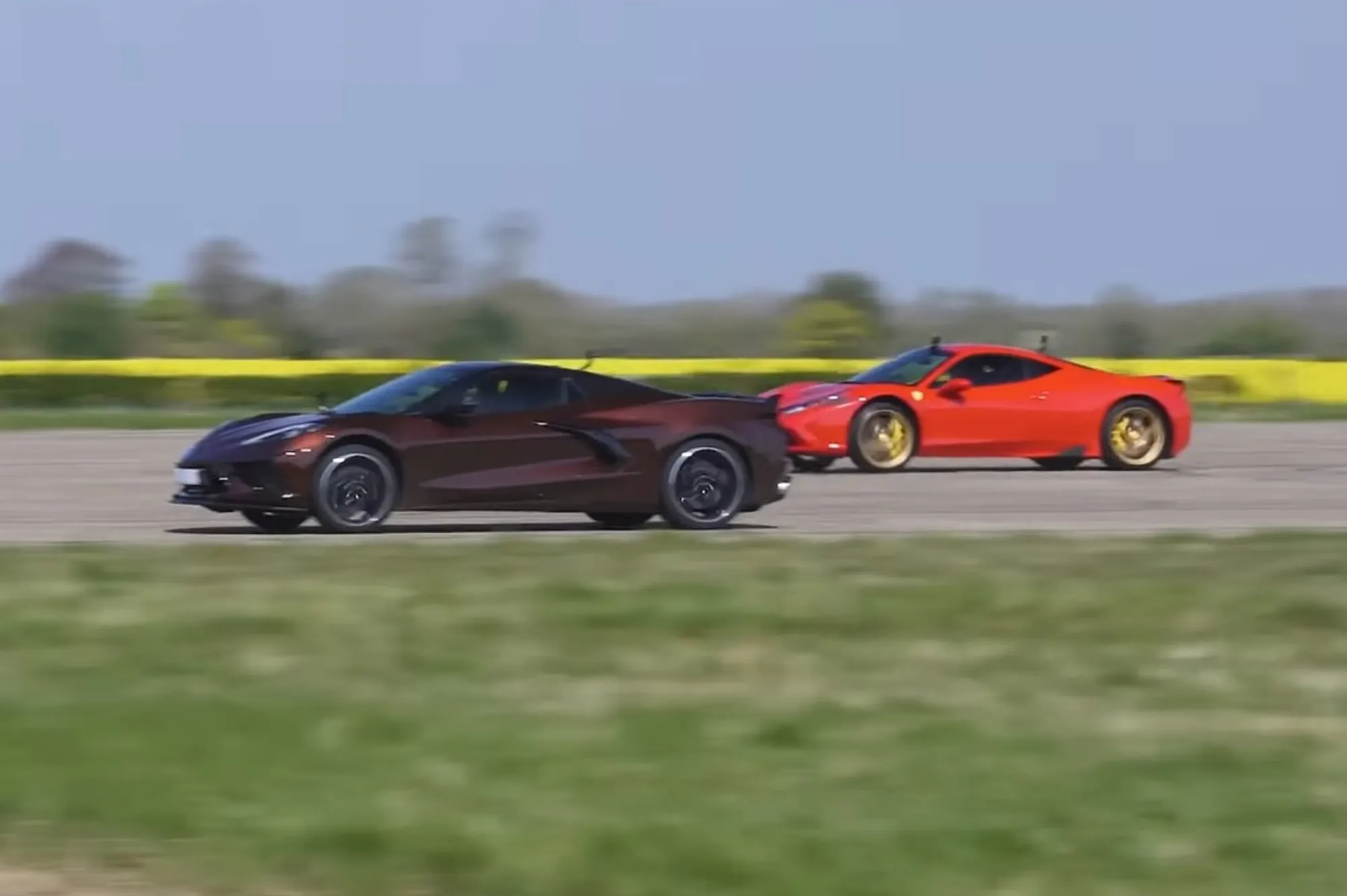 Corvette Stingray vs Ferrari 458 Speciale