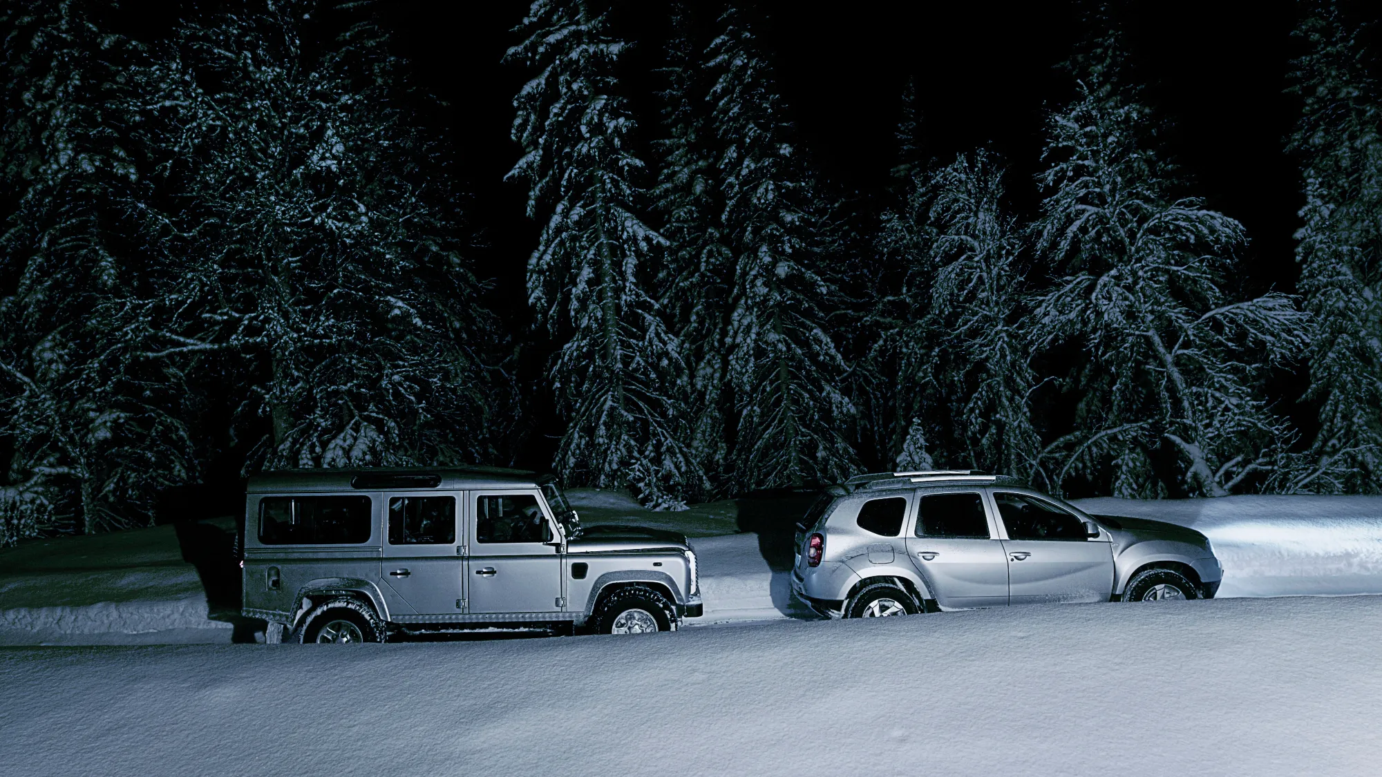 Dacia Duster vs Land Rover Defender