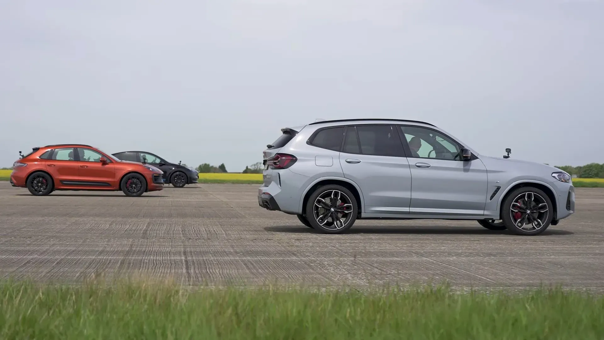 Tesla Model Y vs Porsche Macan GTS vs BMW X3 M40d