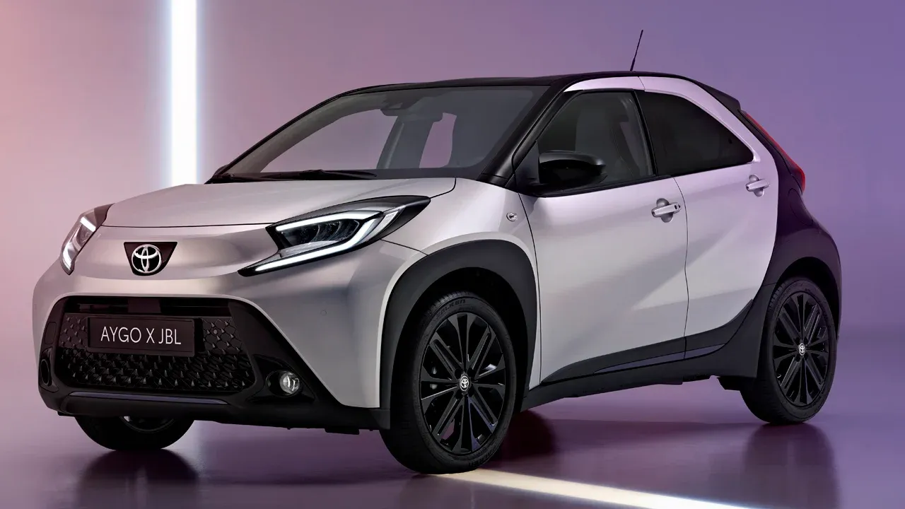 Toyota Aygo X Cross 2025