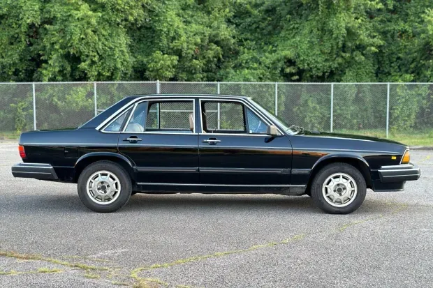 Audi 5000 Turbo Diesel 1983