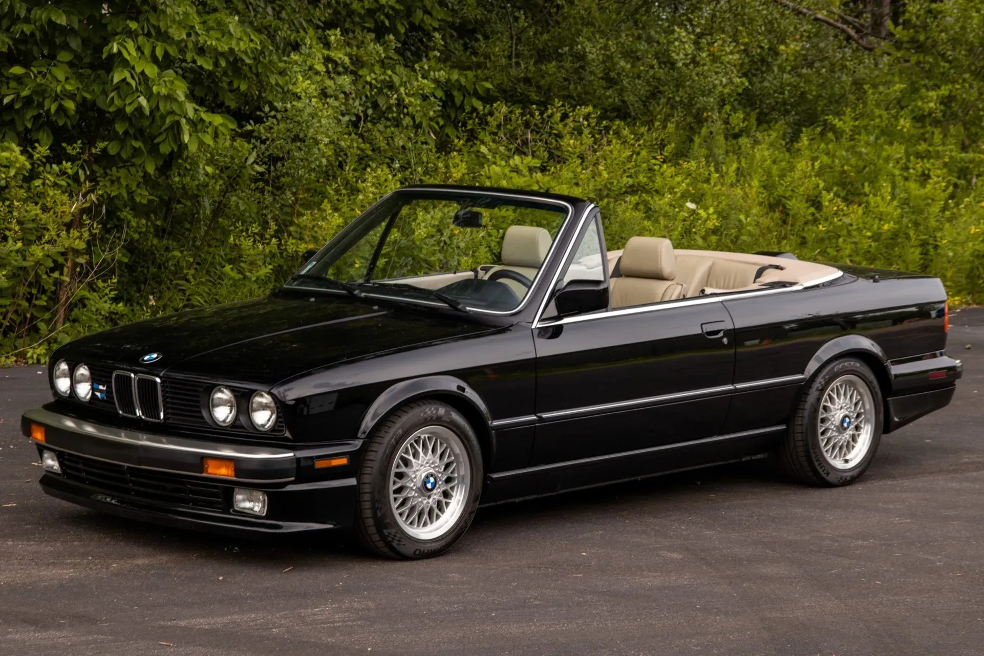 BMW 325i Convertible 1987