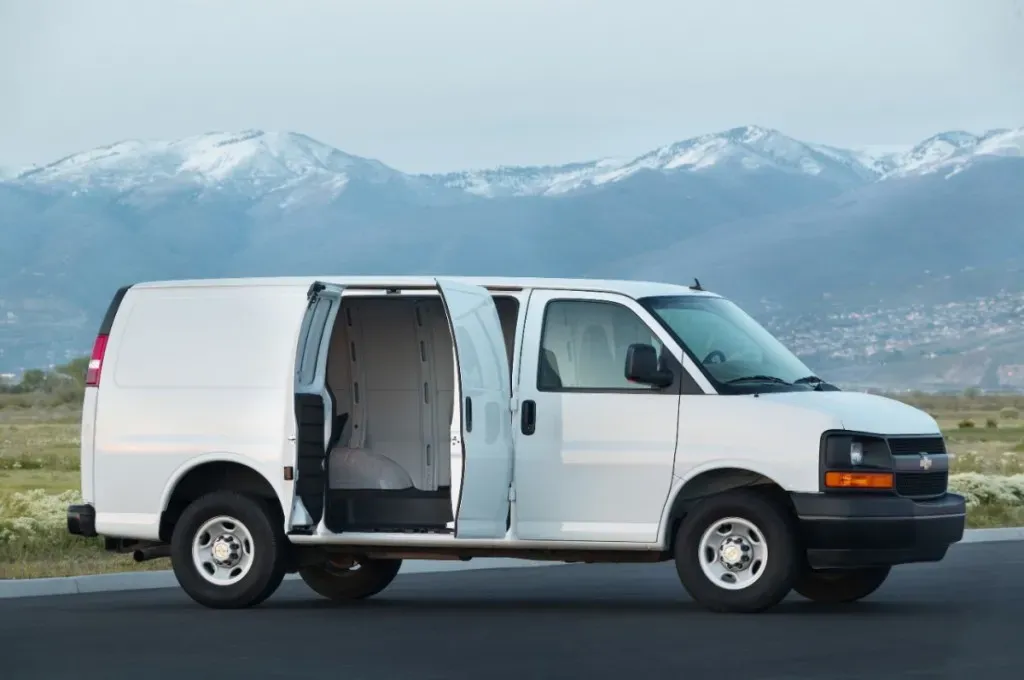 Recall Chevy Express 2025